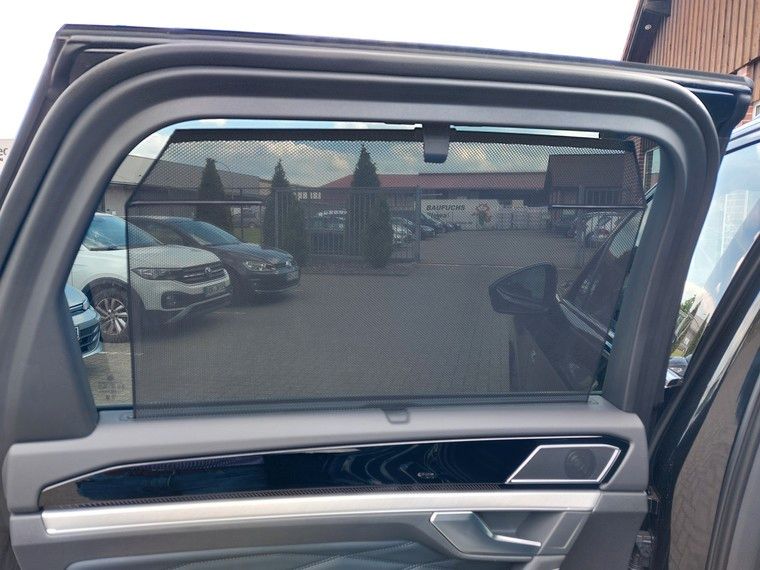 Volkswagen Touareg 3.0 TDI 4M R-Line AHK*Standhzg*Pano*360°