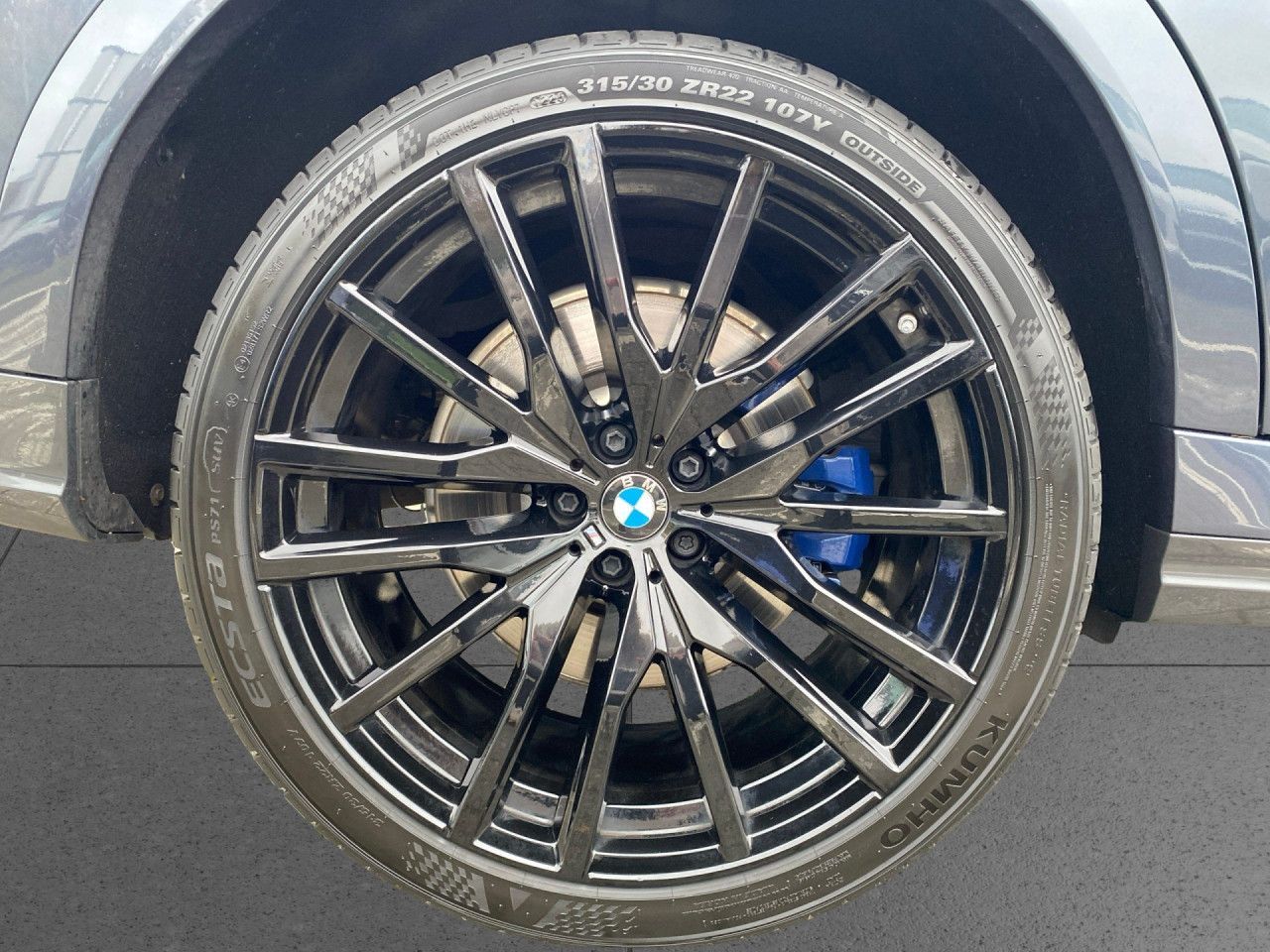 BMW X6 xDr.40d M Sport 22" Skylounge AHK H/K PA+ HUD