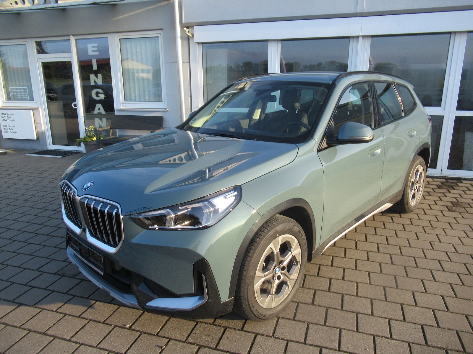 BMW X1 20 d xDrive - Samsaru's Car Outlet