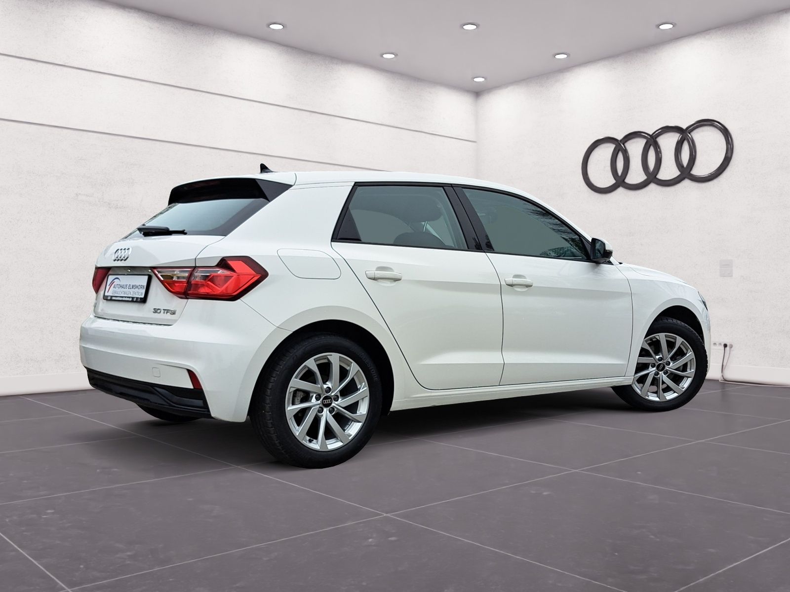 Audi A1 Sportback advanced 30 TFSI S tronic - Samsaru's Car Outlet