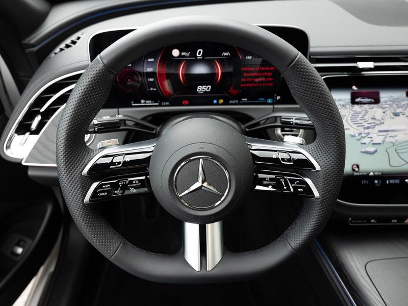 Mercedes-Benz E 220 d AMG-Sport - Samsaru's Car Outlet
