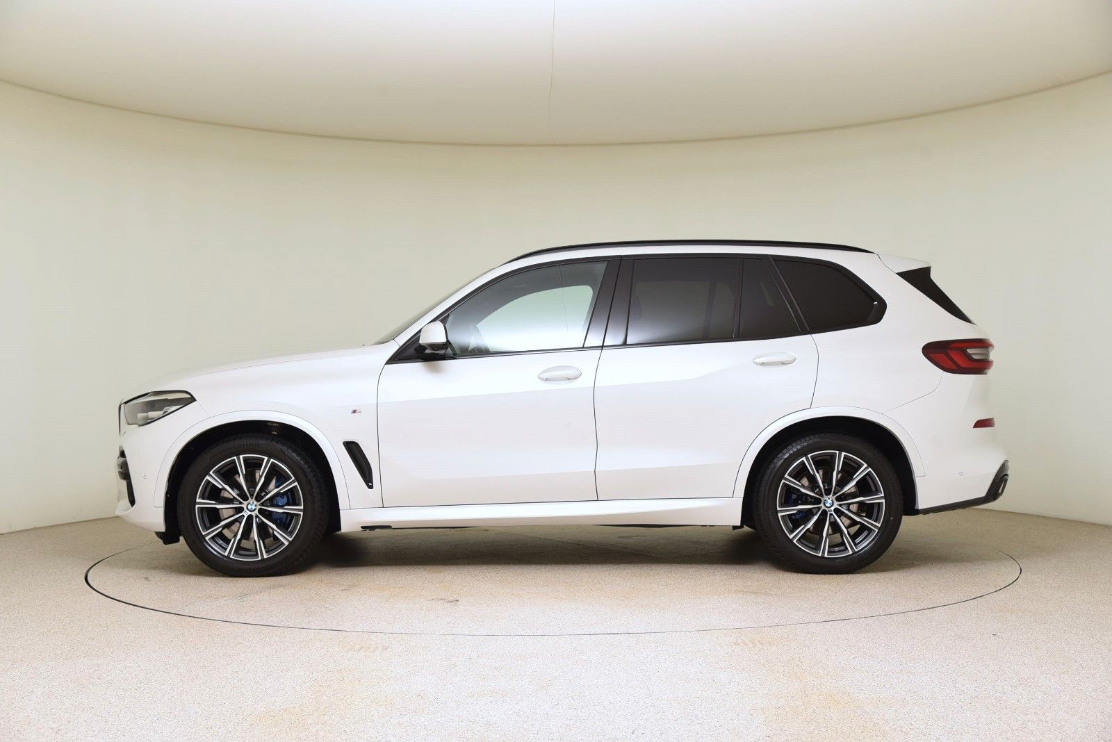 BMW X5 xDrive30d M Sport DriveAss Pano AHK Sthzg LED