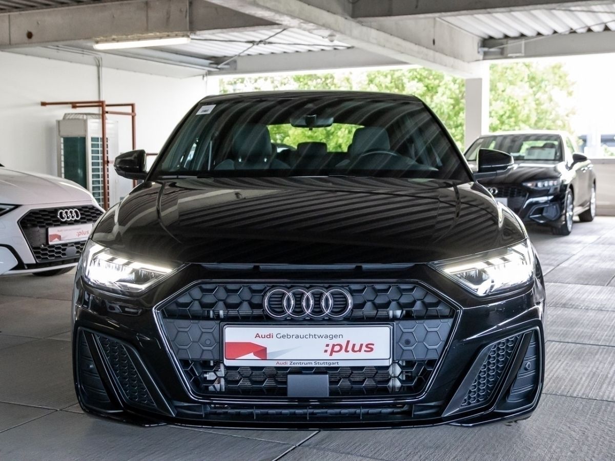Audi A1 Sportback 30 TFSI S line - Samsaru's Car Outlet