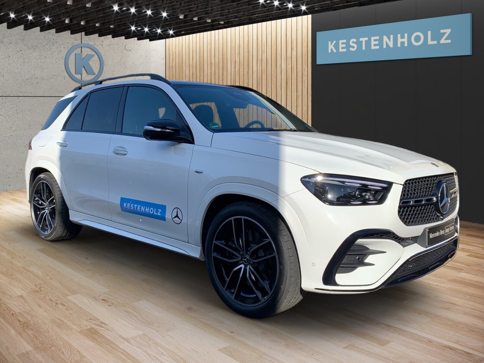 Mercedes-Benz GLE 400 e 4M AMG°PREMIUM°NAPPA°AHK3,5T°HuD°AIRM°