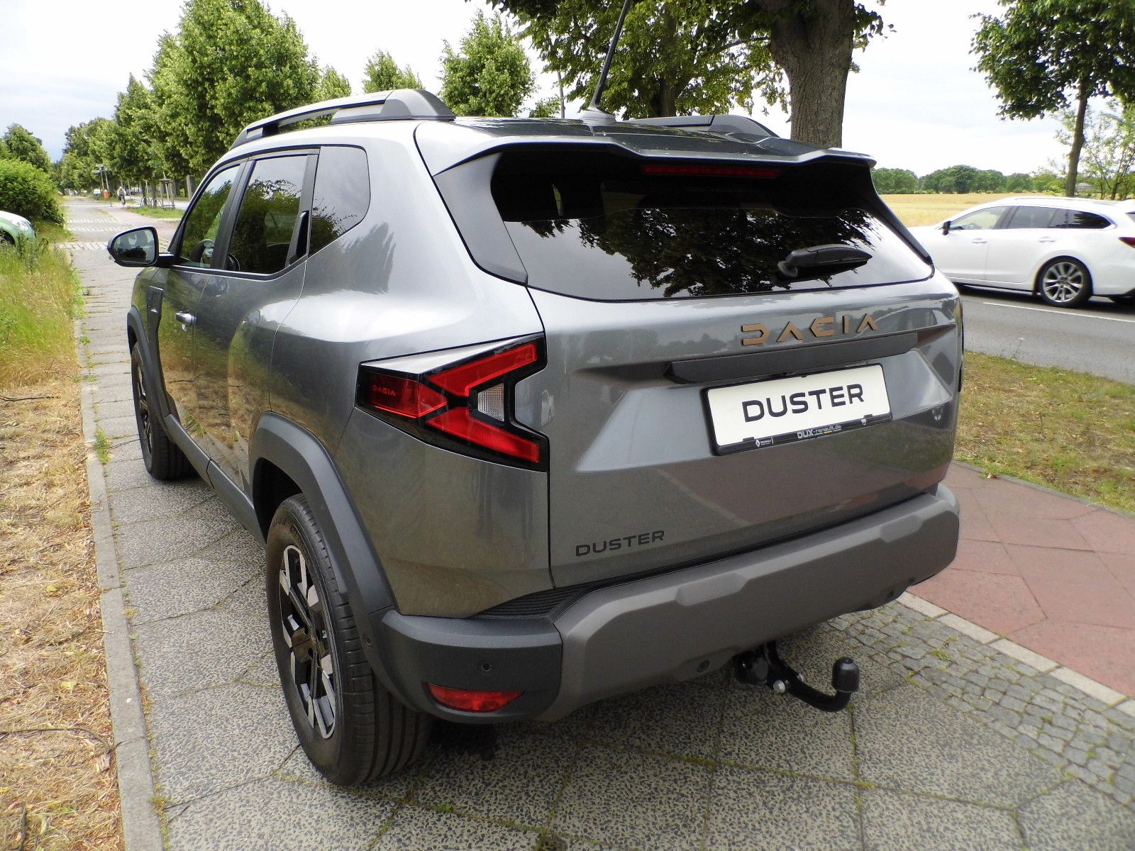 Dacia Duster III TCe 130 Extreme - Samsaru's Car Outlet