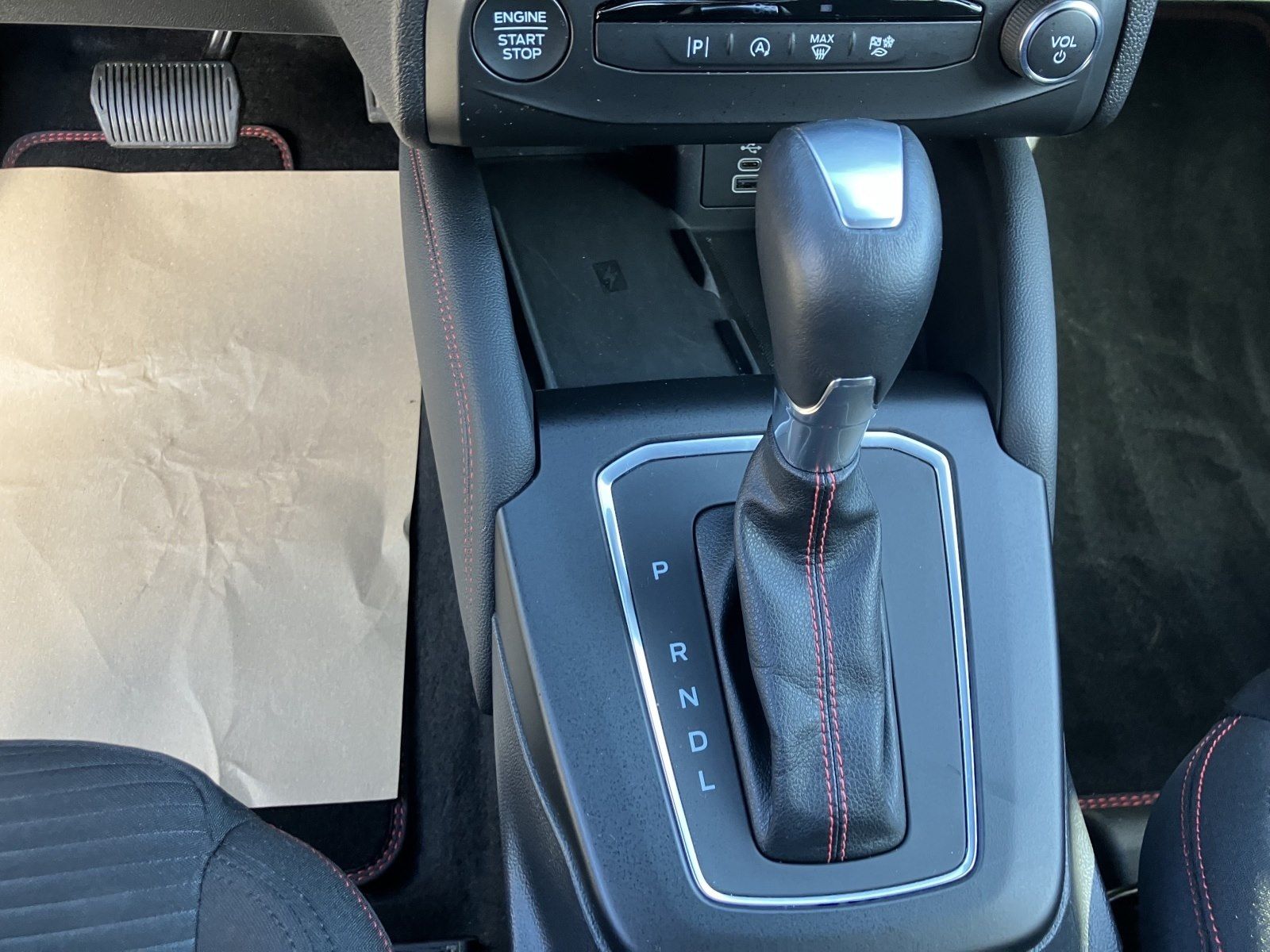 Ford Focus 1.0 Mhd ST-Line X HUD+WIPA+SHZ+TWA
