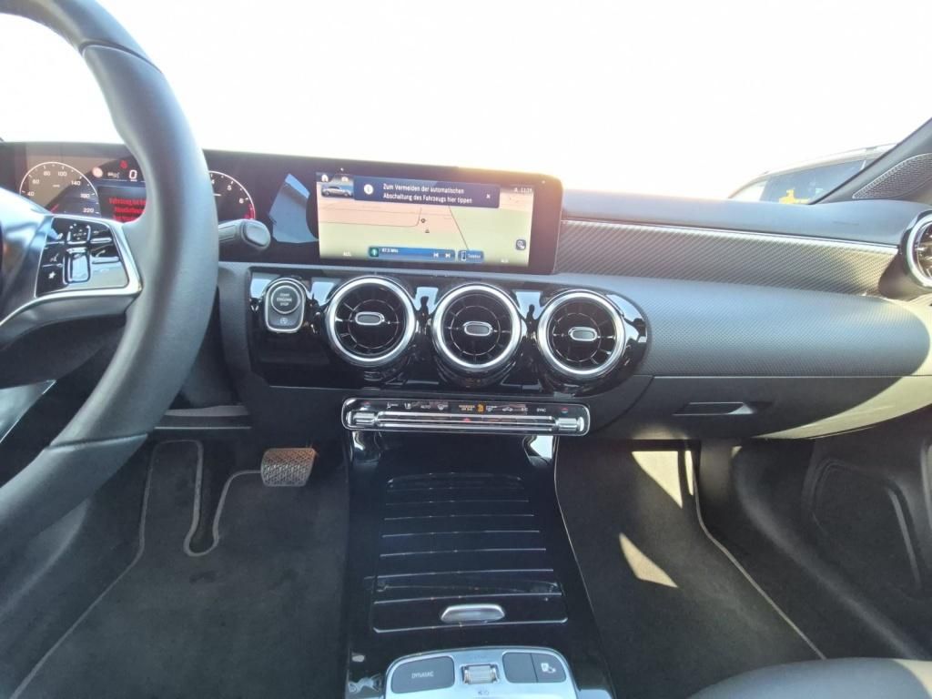 Mercedes-Benz A 220 4MATIC Progressive Advanced - Samsaru's Car Outlet