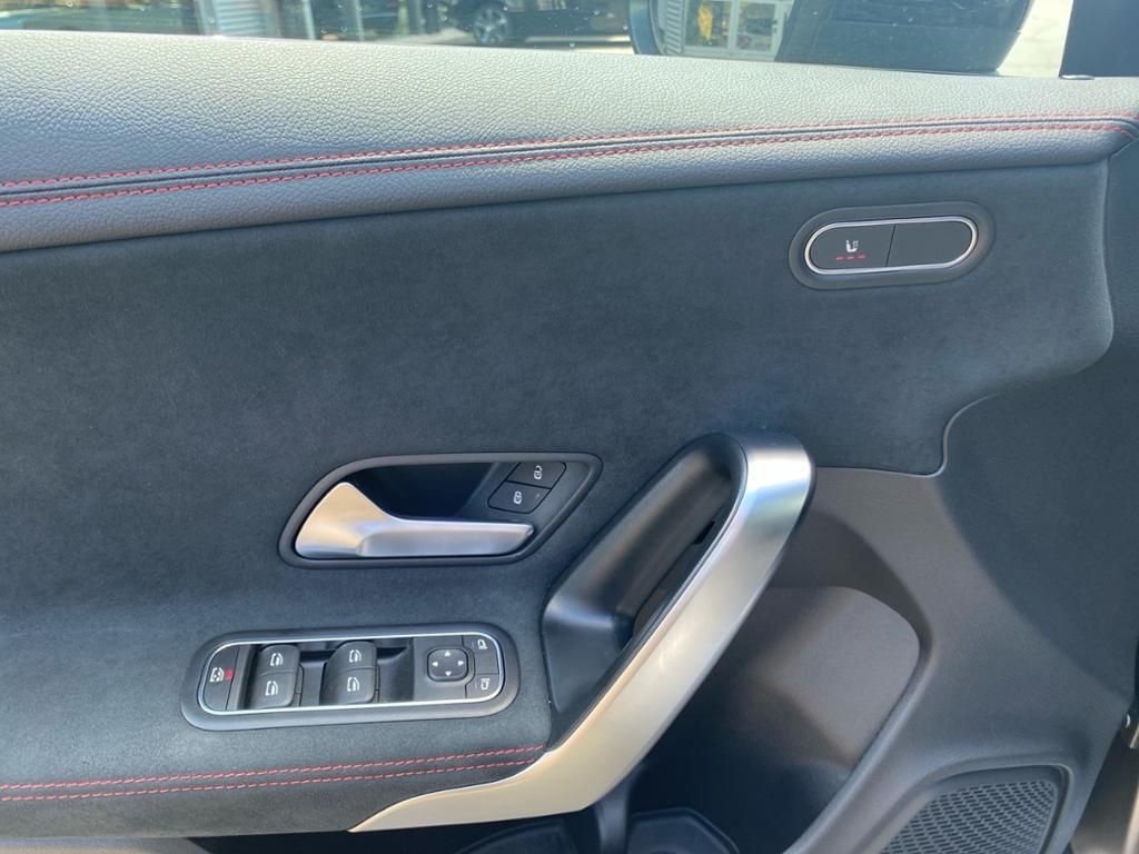 Mercedes-Benz AMG CLA 35 4M - Samsaru's Car Outlet