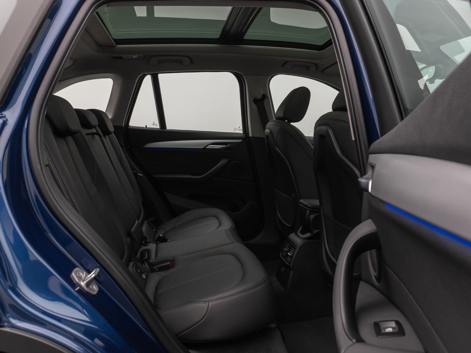 BMW X1 xD20d - Samsaru's Car Outlet