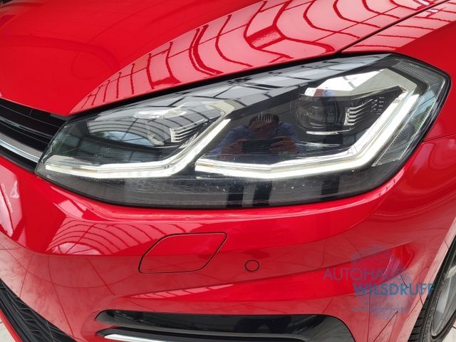 Volkswagen Golf VII 1.5 TSI DSG Highline R-Line - Samsaru's Car Outlet