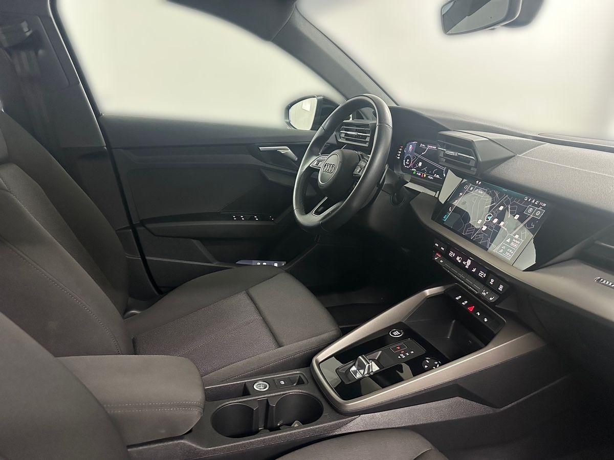 Audi A3 30 TFSI basis 1.0 TFSI Android Auto Metallic