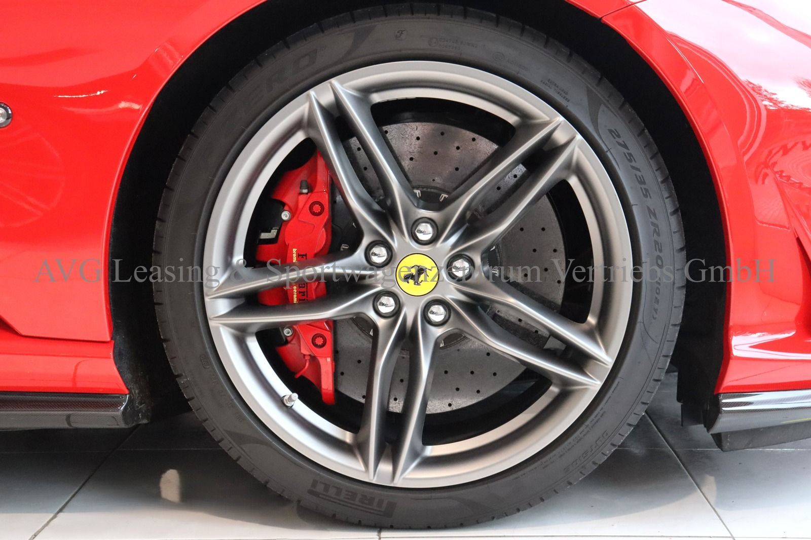 Ferrari 812 Superfast - Samsaru's Car Outlet