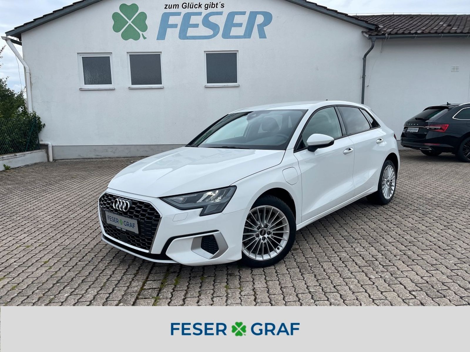 Audi A3 Spb. 40 TFSIe advanced NAV VIRTUAL DAB