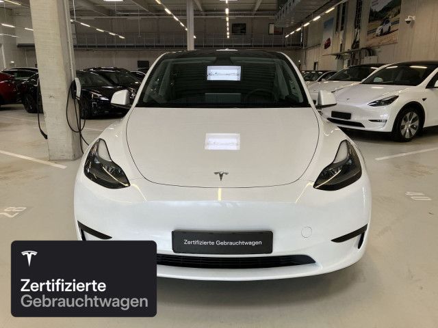 Tesla Model Y Rear-Wheel Drive