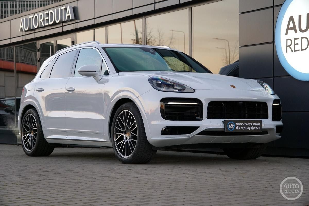 Porsche Cayenne  Luftfederung / BOSE / HUD