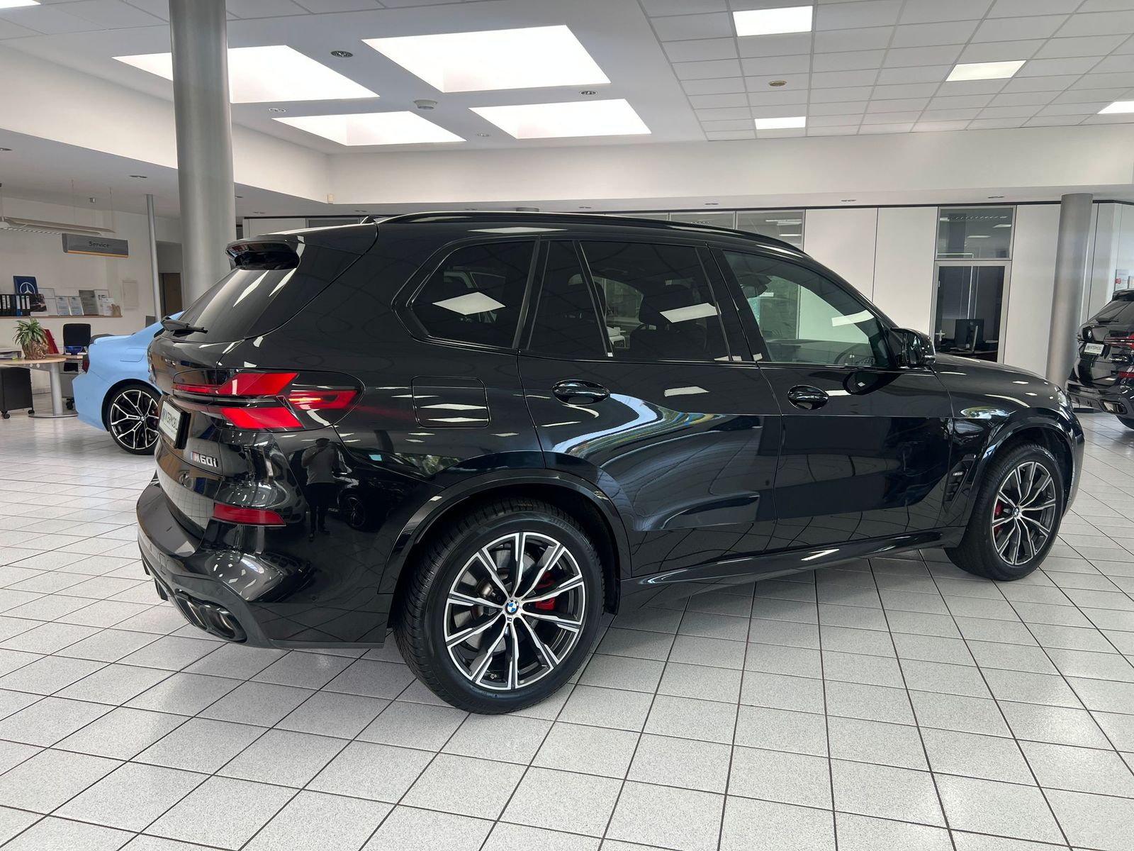 BMW X5 M60 i xDrive*PANO*STHZG*MASSAGE*LUFT*HUD*360°