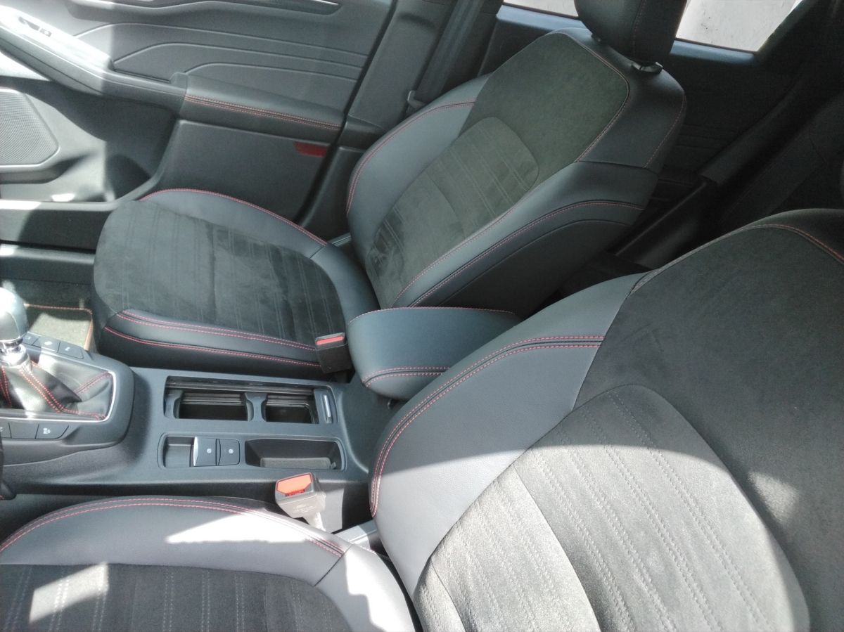 Ford Kuga ST-Line X - Samsaru's Car Outlet