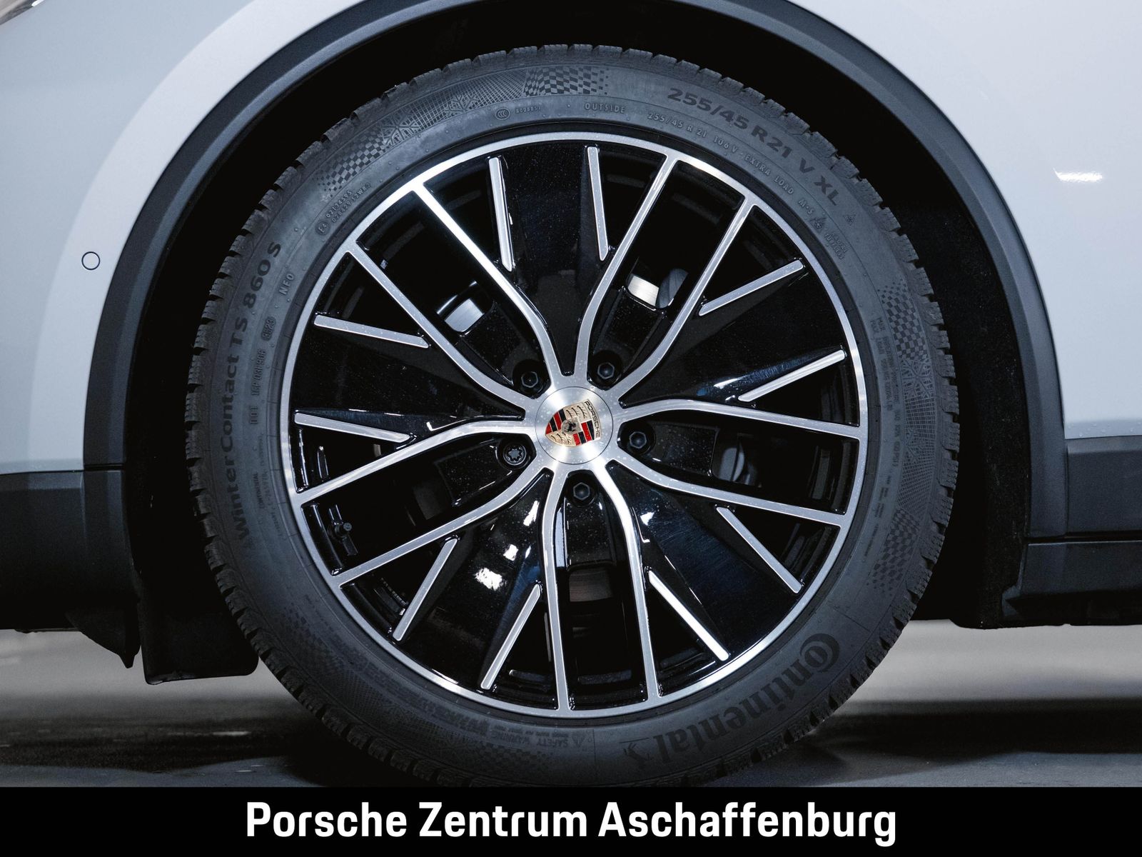 Porsche Macan 4 Electric - Samsaru's Car Outlet