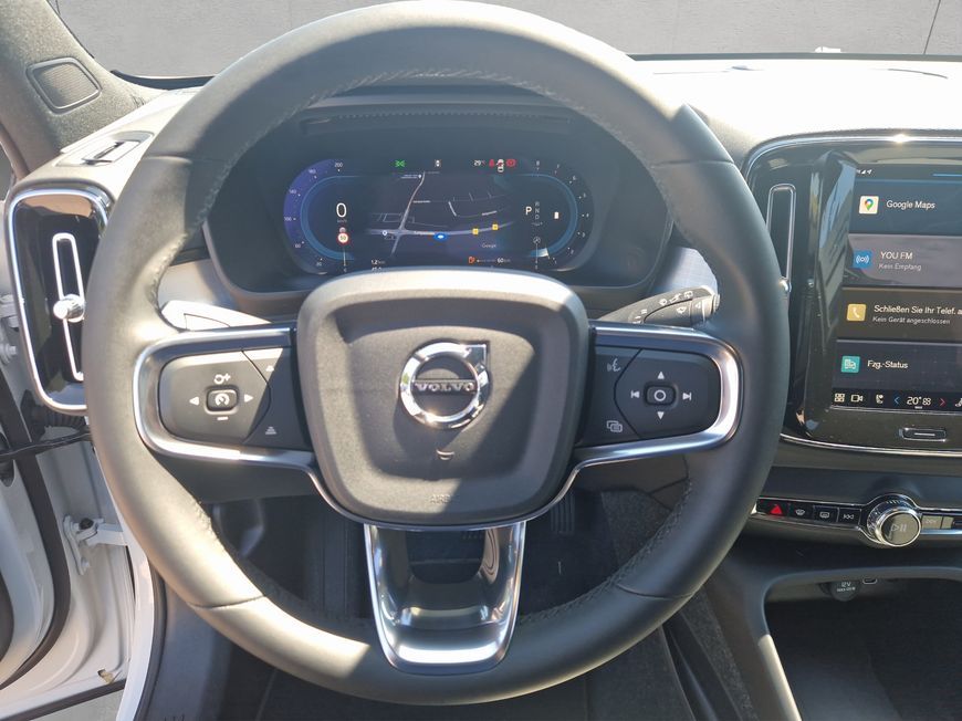 Volvo XC40 B3 Core - Samsaru's Car Outlet
