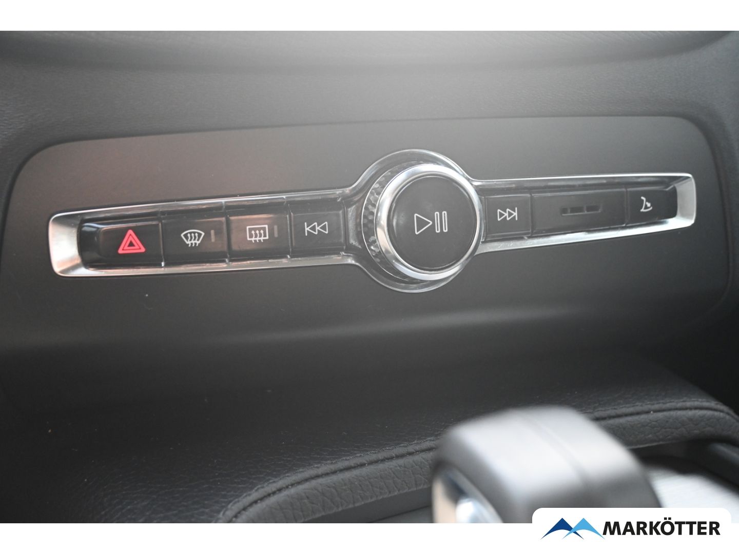 Volvo XC90 B5 AWD Momentum Pro/AHK/ACC/H&K/LenkradH/20