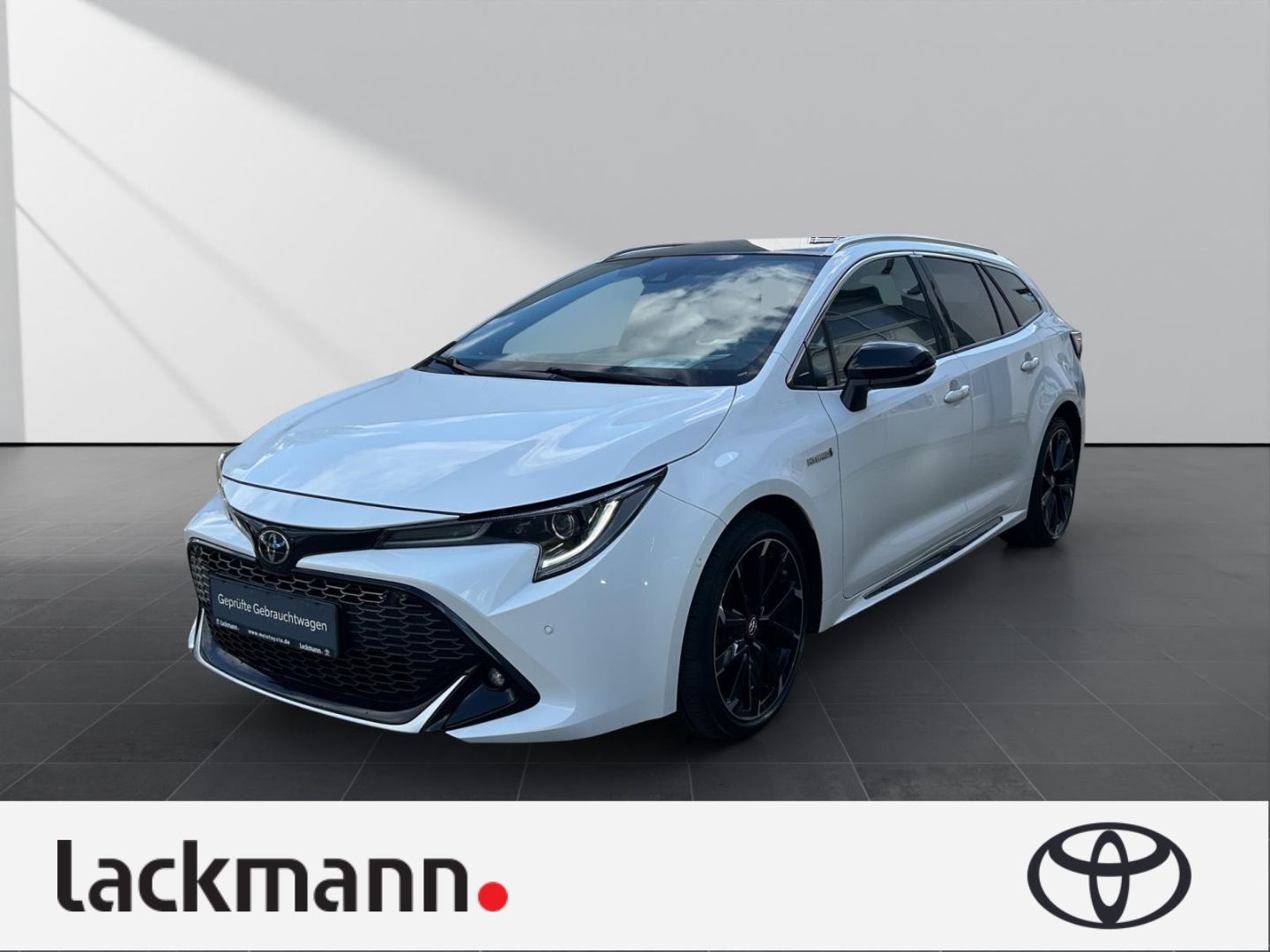 Toyota Corolla 2.0 Touring Sports Hybrid GR Sport - Samsaru's Car Outlet