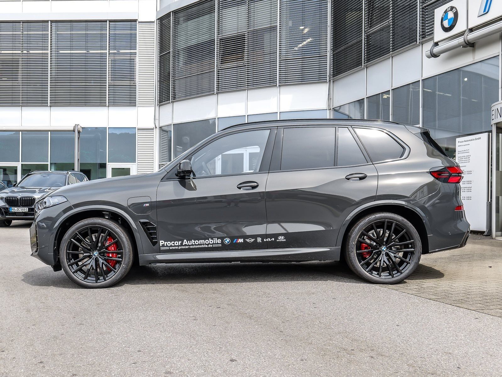 BMW X5 xDrive50e MSportPro SkyLounge B&W DAPro AHK