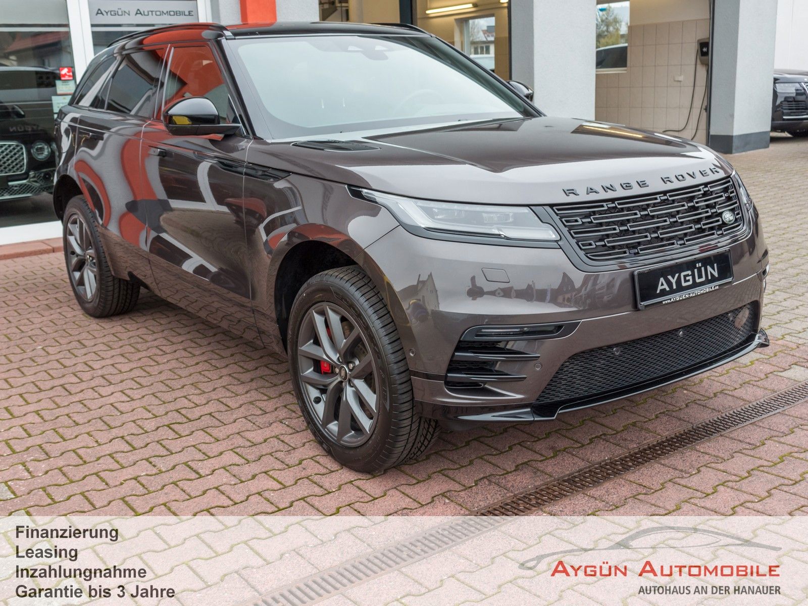 Range Rover Velar D300 DYNAMIC SE AWD - Samsaru's Car Outlet