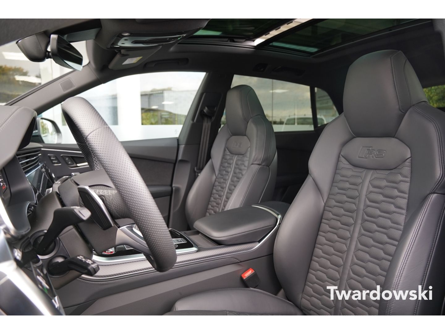 Audi RSQ8 Keramik Stand-HZ Memo AHK HUD B&O Soft Sofo