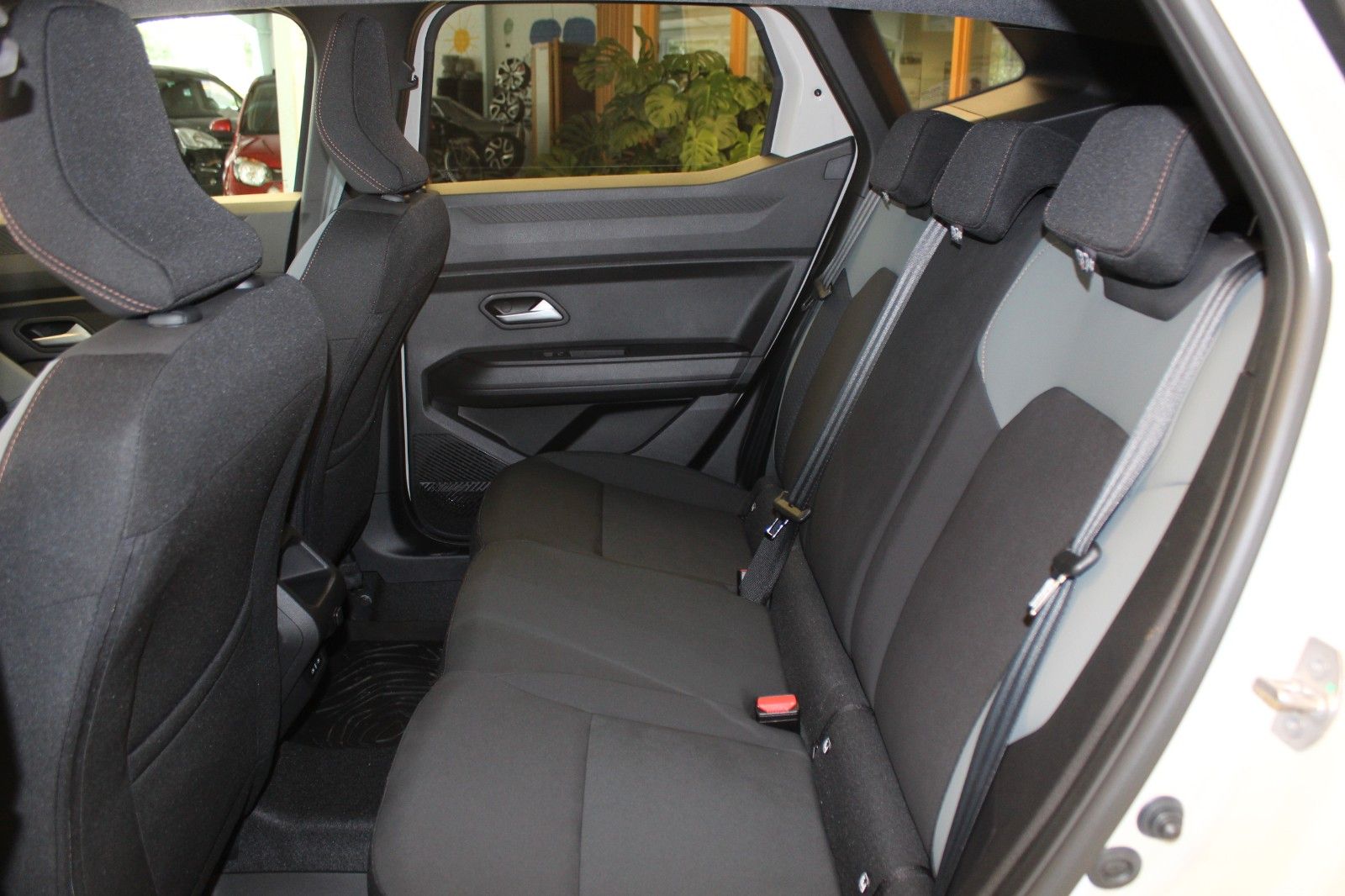 Dacia Duster III Extreme TCe 130 - Samsaru's Car Outlet