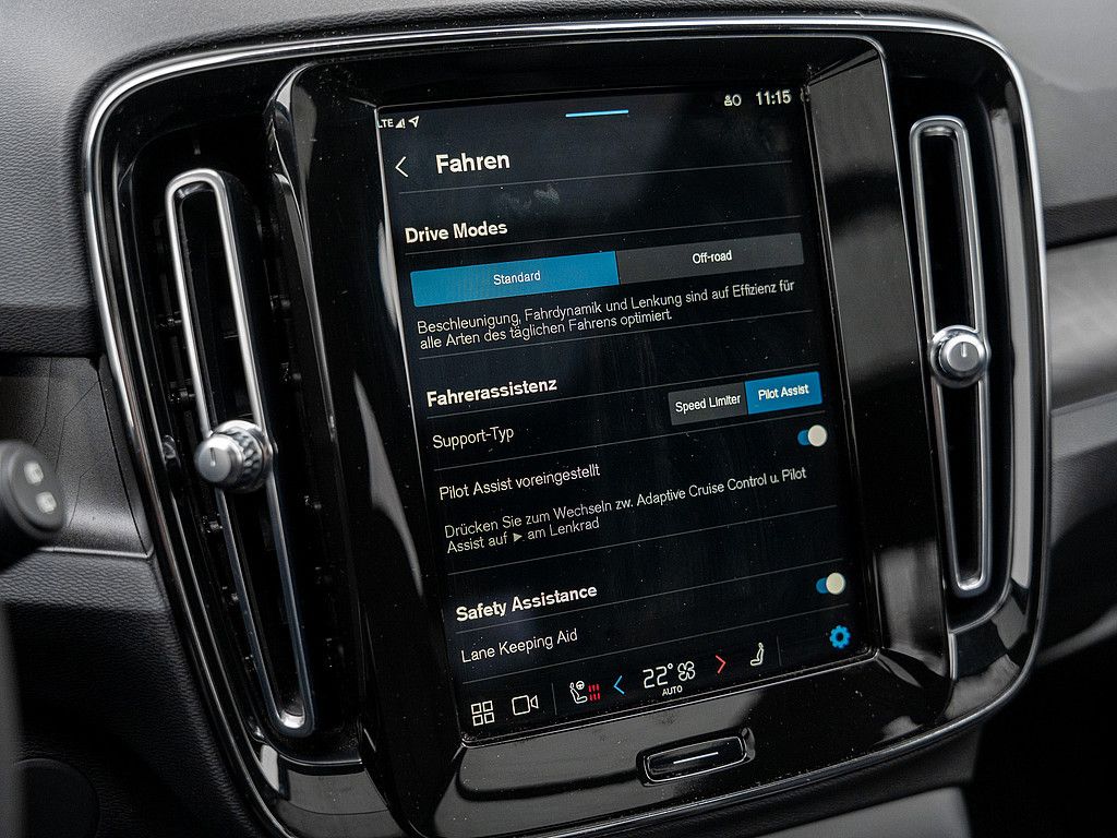 Volvo XC40 Ultimate Recharge Pure Electric