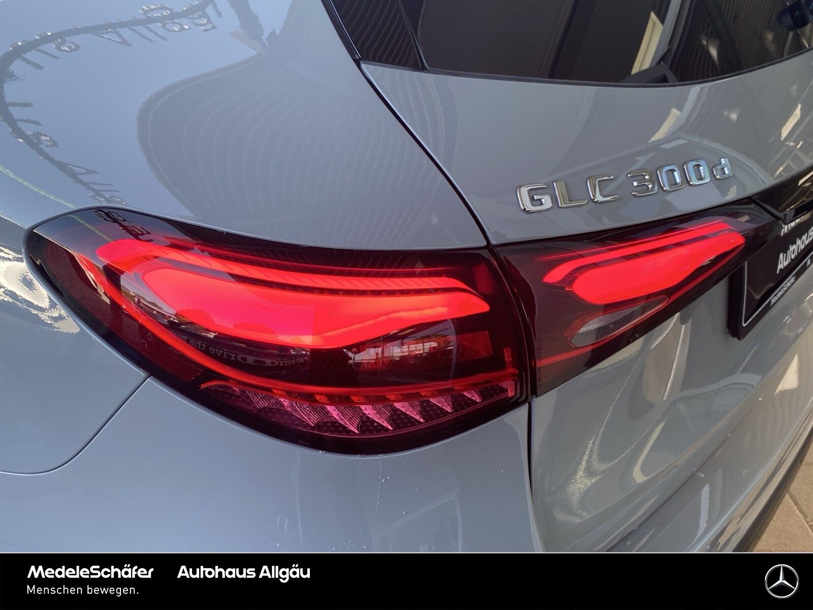 Mercedes-Benz GLC 300 d 4M AMG Night Distr DigLi AHK Burm Pano