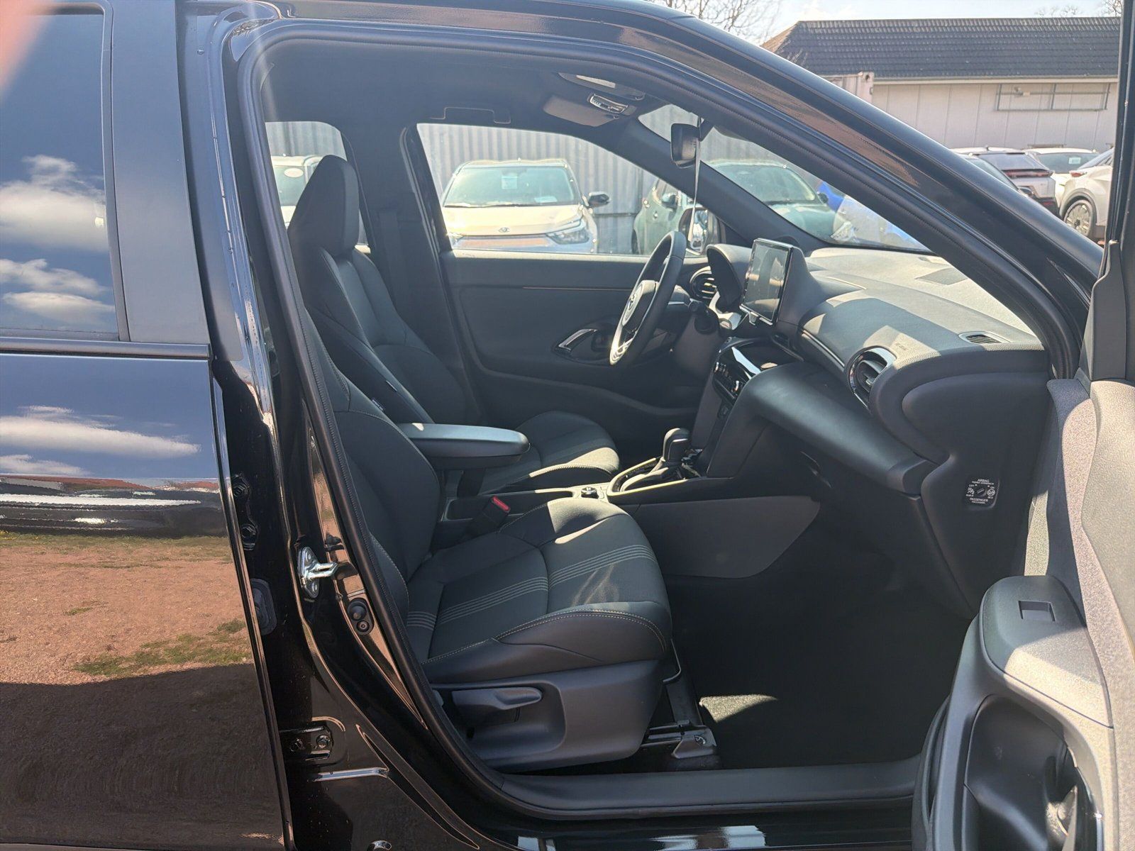 Toyota Yaris Cross Cross 1,5-l-VVT-iE Hybrid Adventure/
