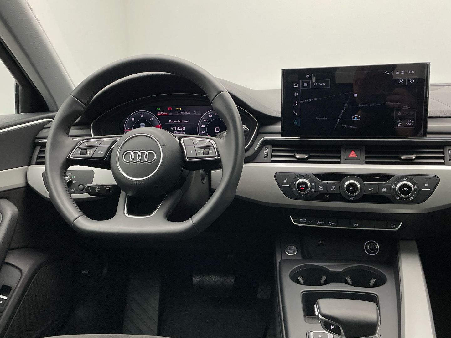 Audi A4 Avant S line 40 TDI S tronic - Samsaru's Car Outlet