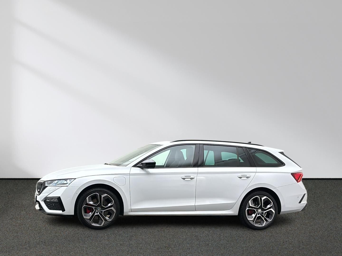 Skoda Octavia Combi RS 1.4 TSI iV DSG Matrix Pano ACC