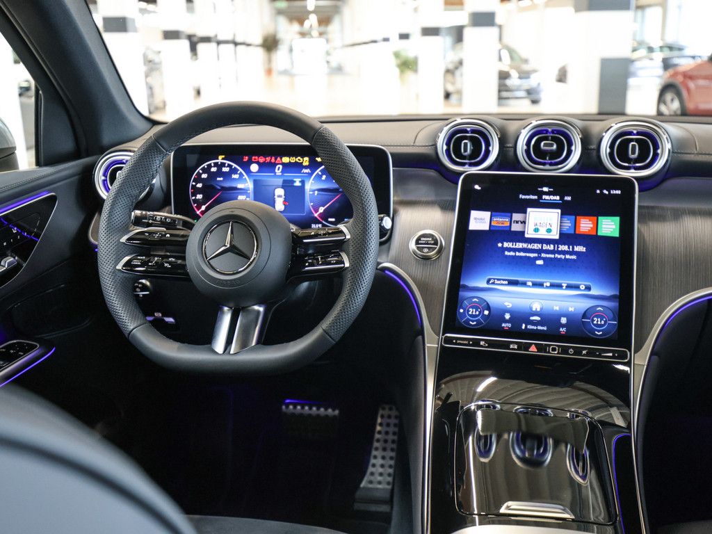 Mercedes-Benz GLC 220 d 4M AMG Edition AHK Distr. LED Pano Nav