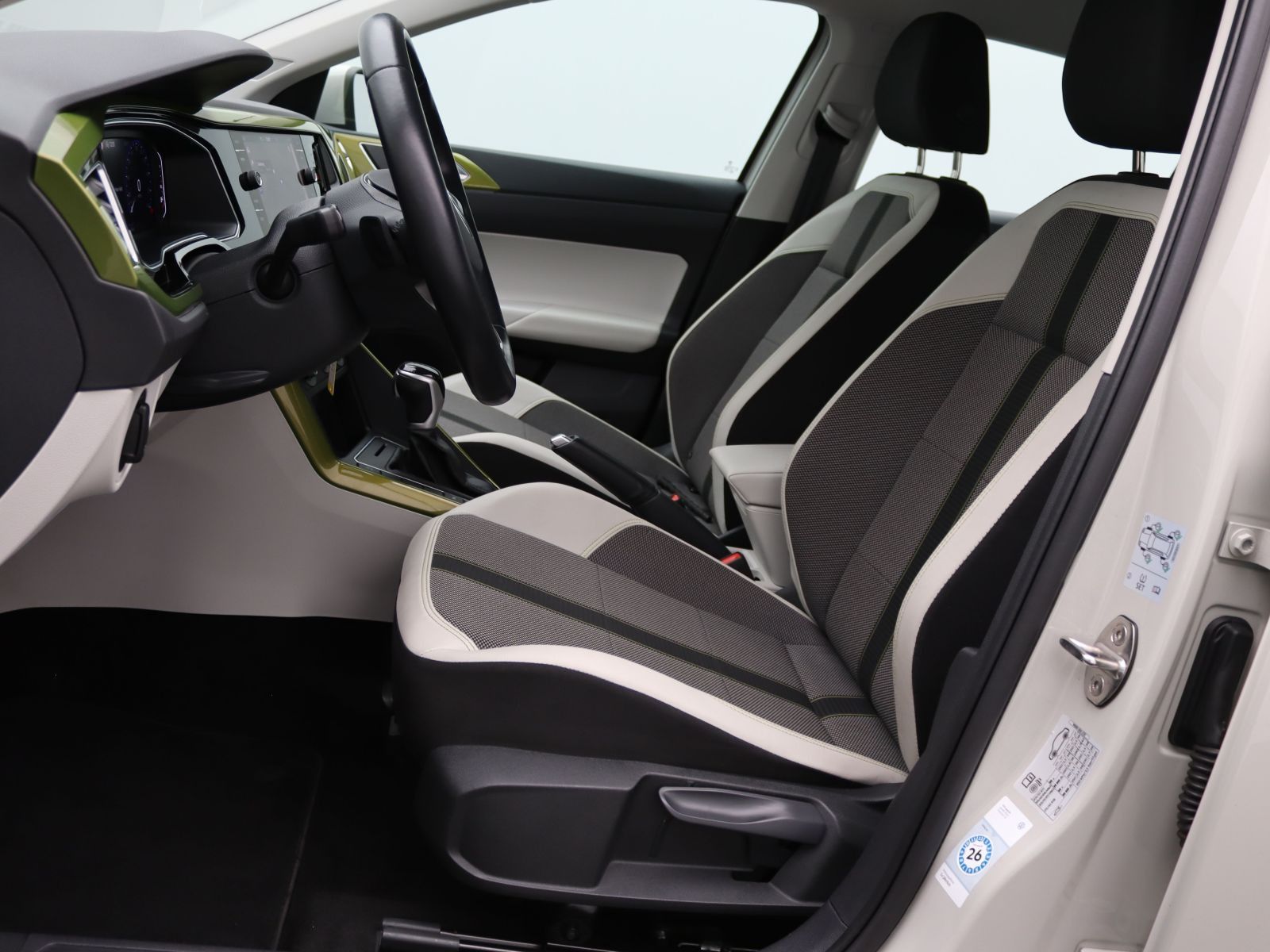 Volkswagen Taigo Style 1.5 TSI DSG - Samsaru's Car Outlet