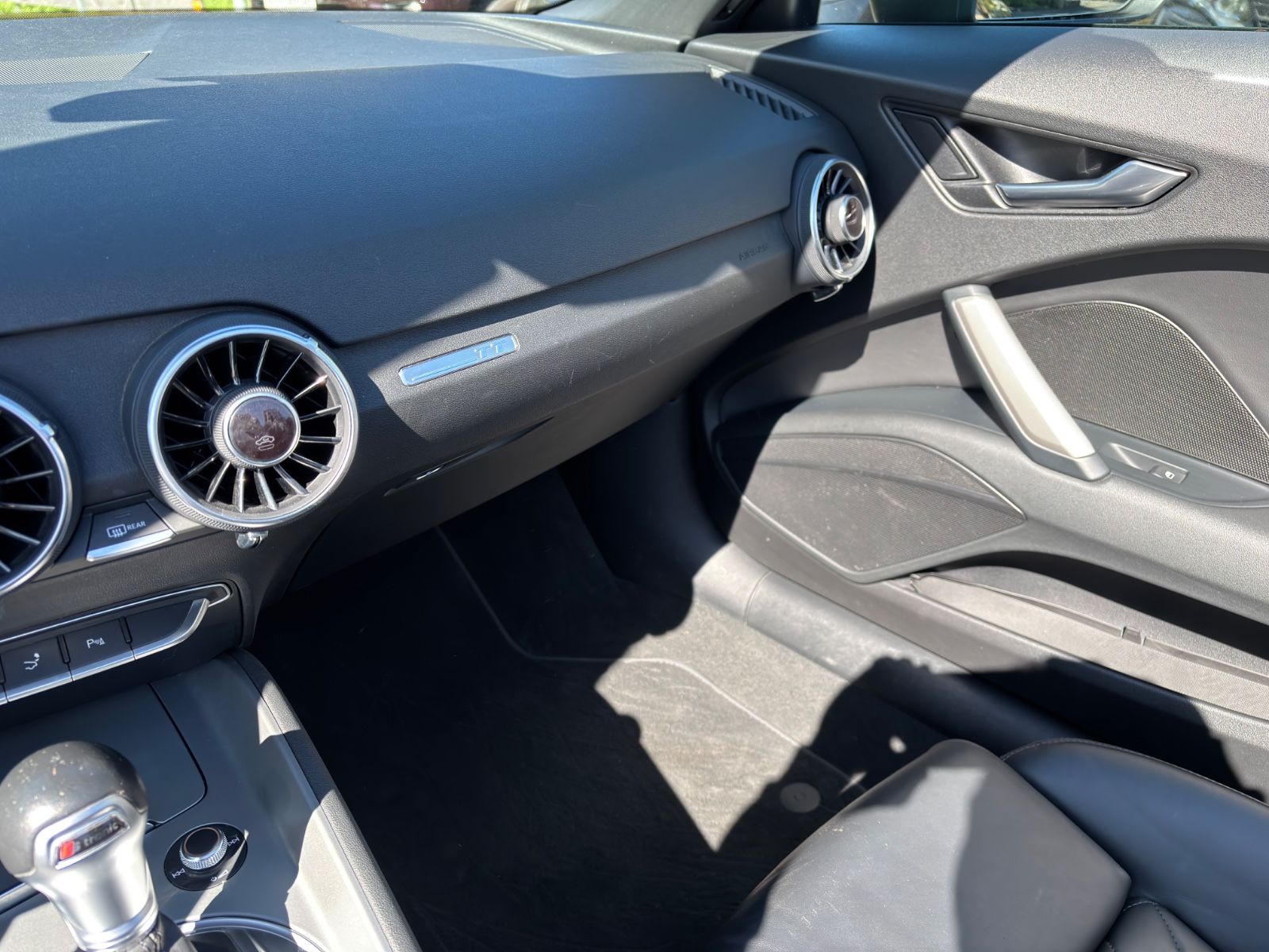 Audi TT 45 TFSI S Tronic Roadster Navi MMI Kamera