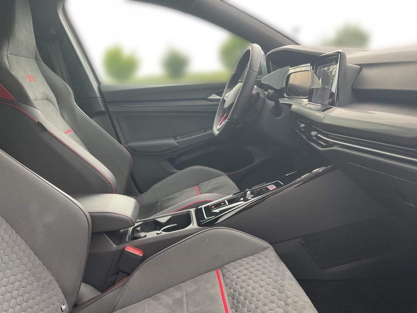 Volkswagen Golf 8 VIII Clubsport 2.0 TSI - Samsaru's Car Outlet