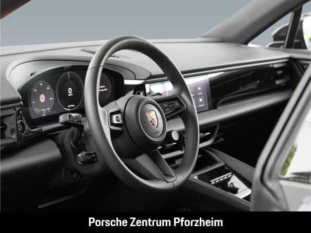Porsche Macan 4 - Samsaru's Car Outlet