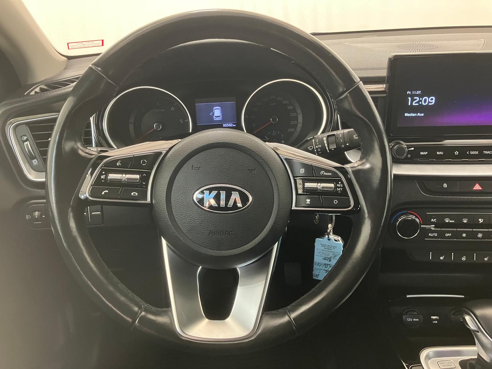 Kia Ceed Sportswagon 1.6CRDi MHEV Spirit - Samsaru's Car Outlet