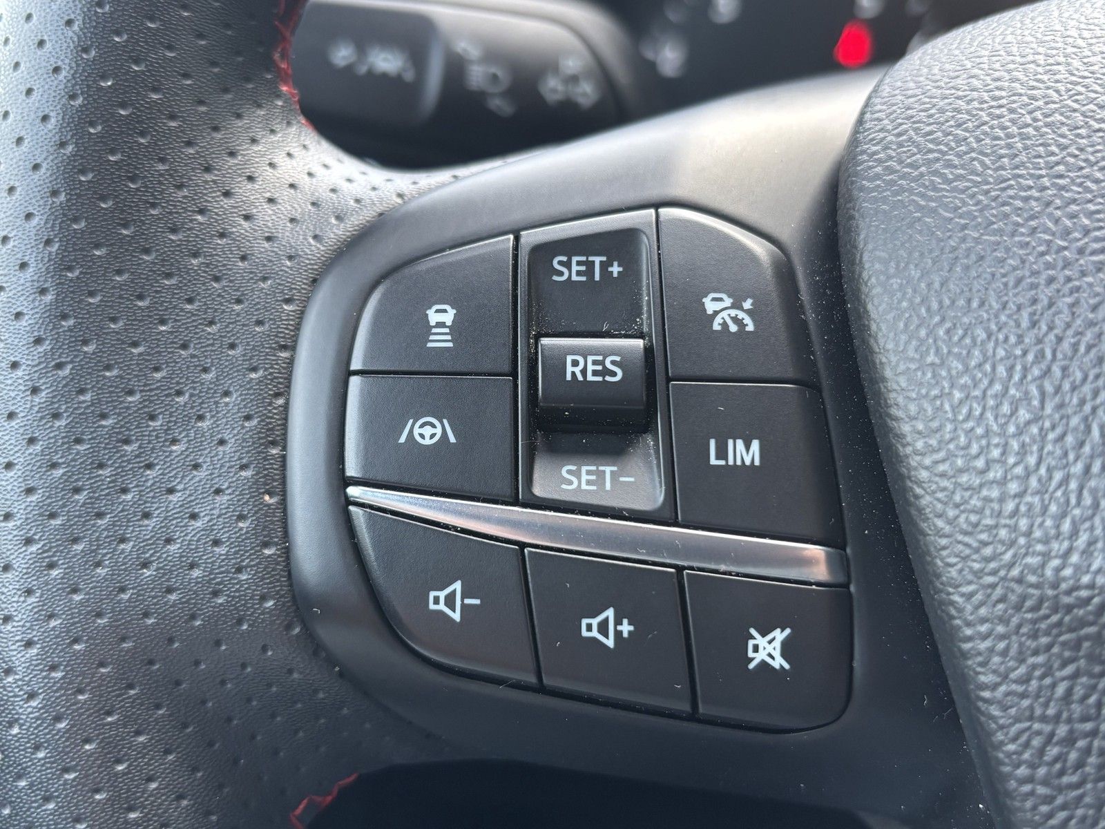 Ford Focus Turnier ST-Line 155PS Rf-Kamera Automatik