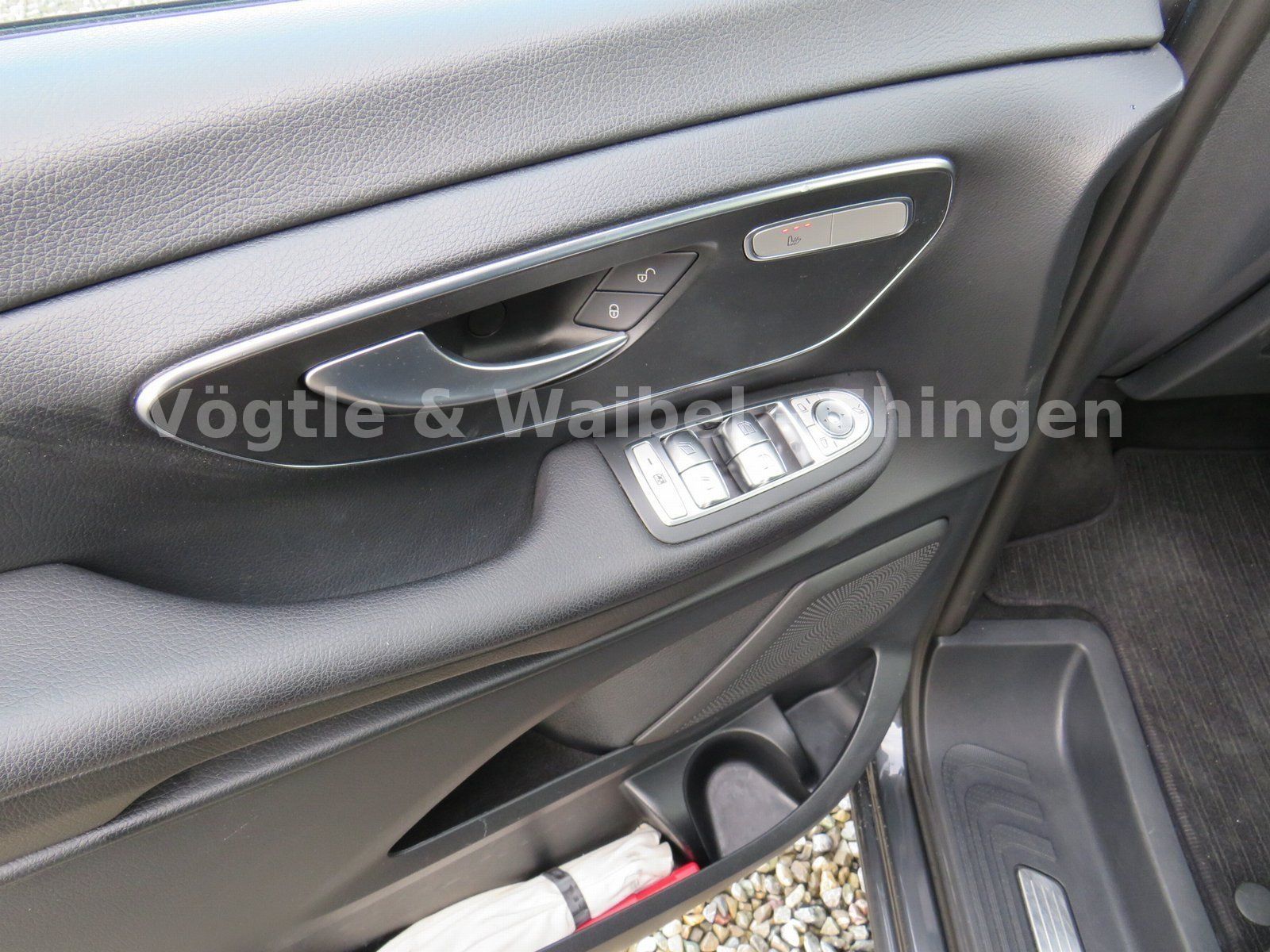 Mercedes-Benz V 300 d ED Lang - Samsaru's Car Outlet