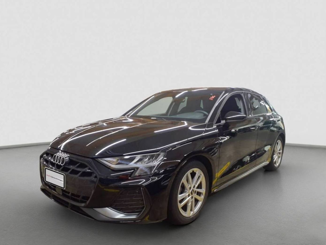 Audi A3 Sportback 35 TFSI S line - Samsaru's Car Outlet