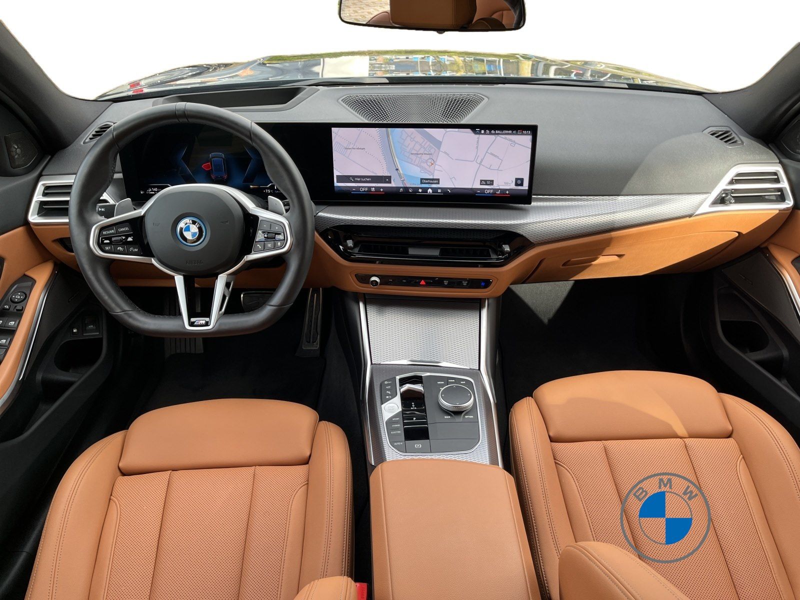 BMW 330e xDrive Touring M Sport Pro AHK Pano ACC H/K