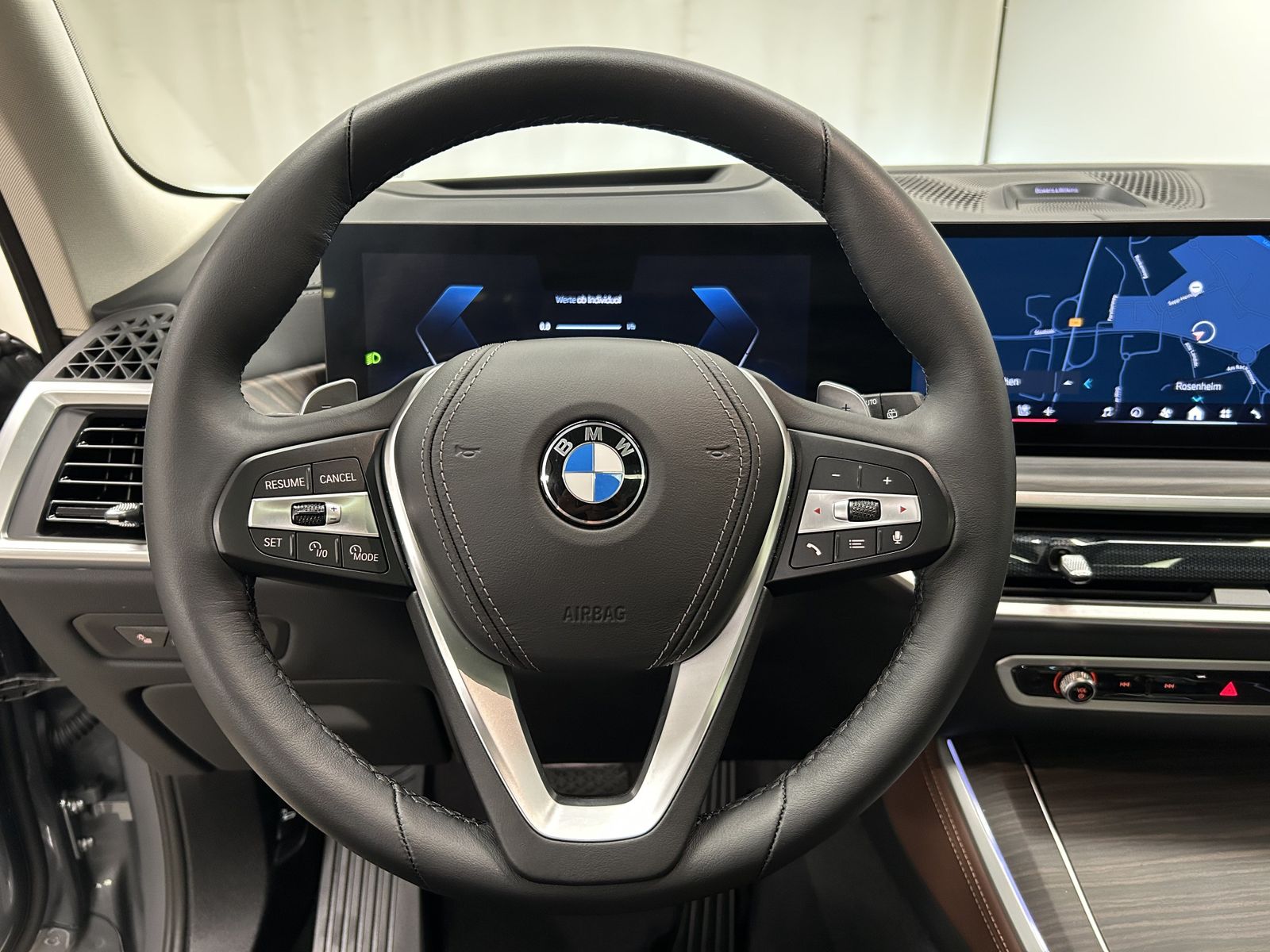 BMW X5 xDrive40i M Sportpaket AHK B&W Pano. DAB Driv
