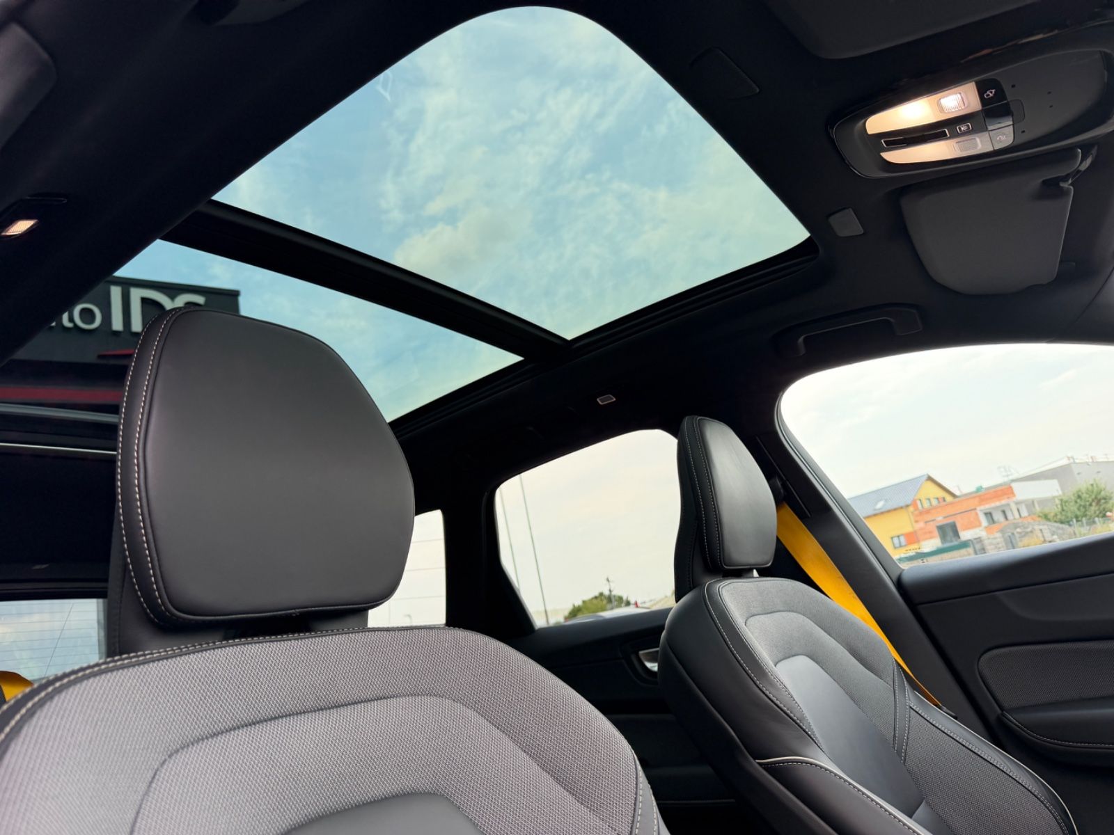 Volvo XC60 Polestar Engineered Recharge Plug-In Hybrid