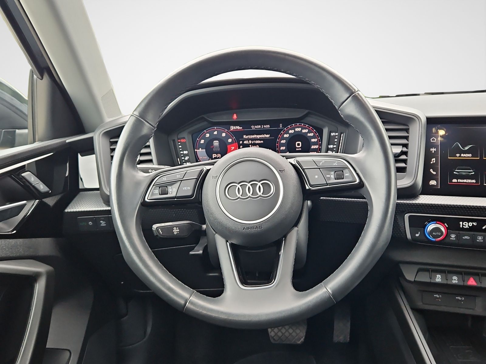 Audi A1 Sportback 25 TFSI S tronic advanced ASI LED 1