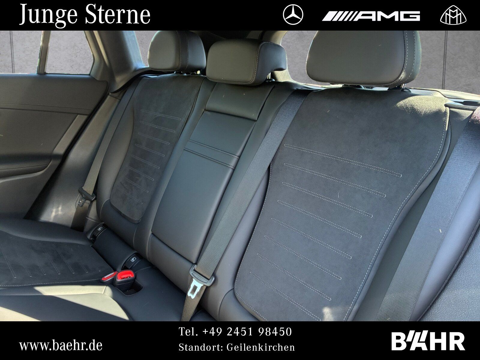 Mercedes-Benz GLC 300 d 4M AMG/Pano/AHK/RFK/Totwinkel/LMR-19"