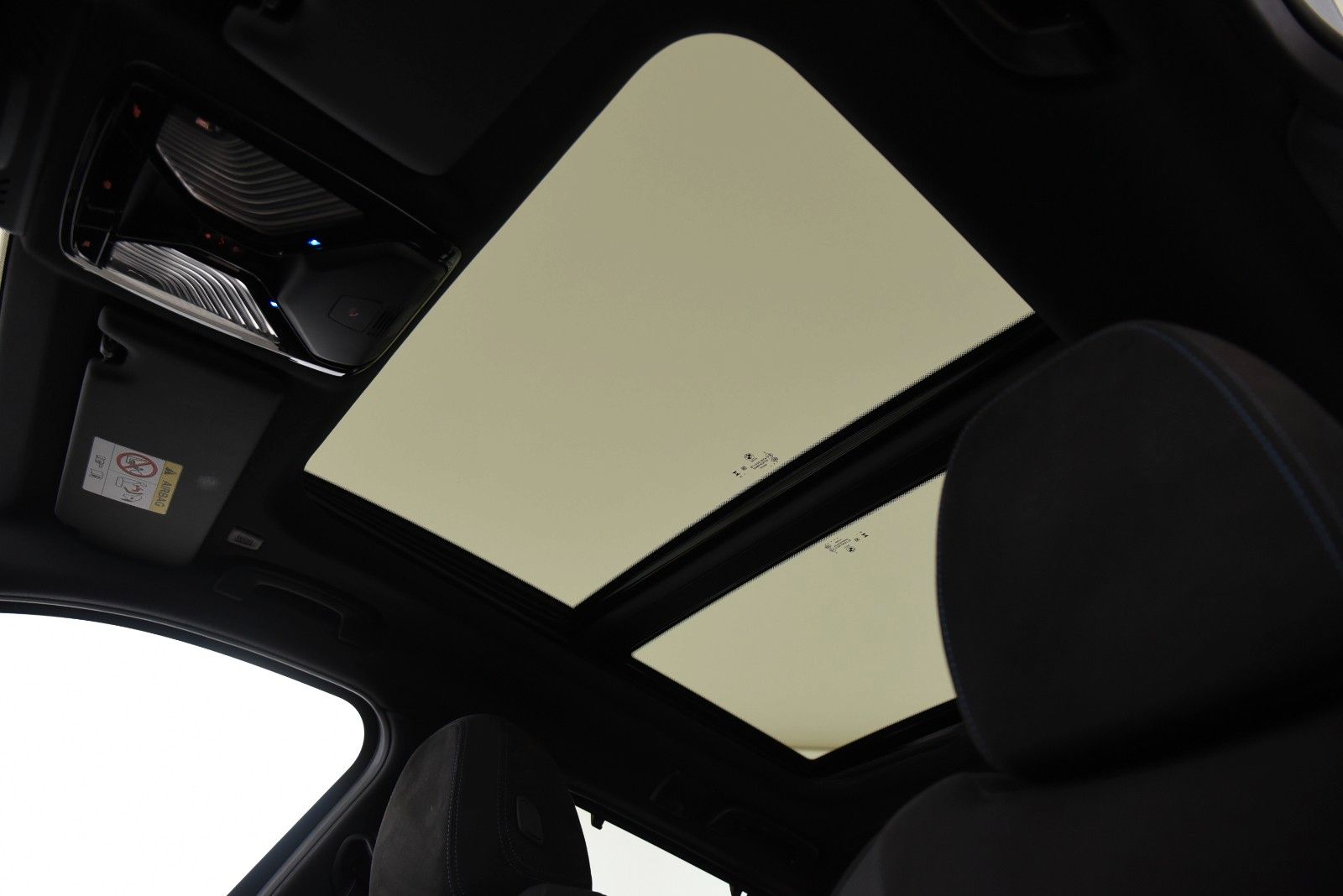 BMW 320d Touring xDrive M Sport Pro ACC Pano HUD H&K