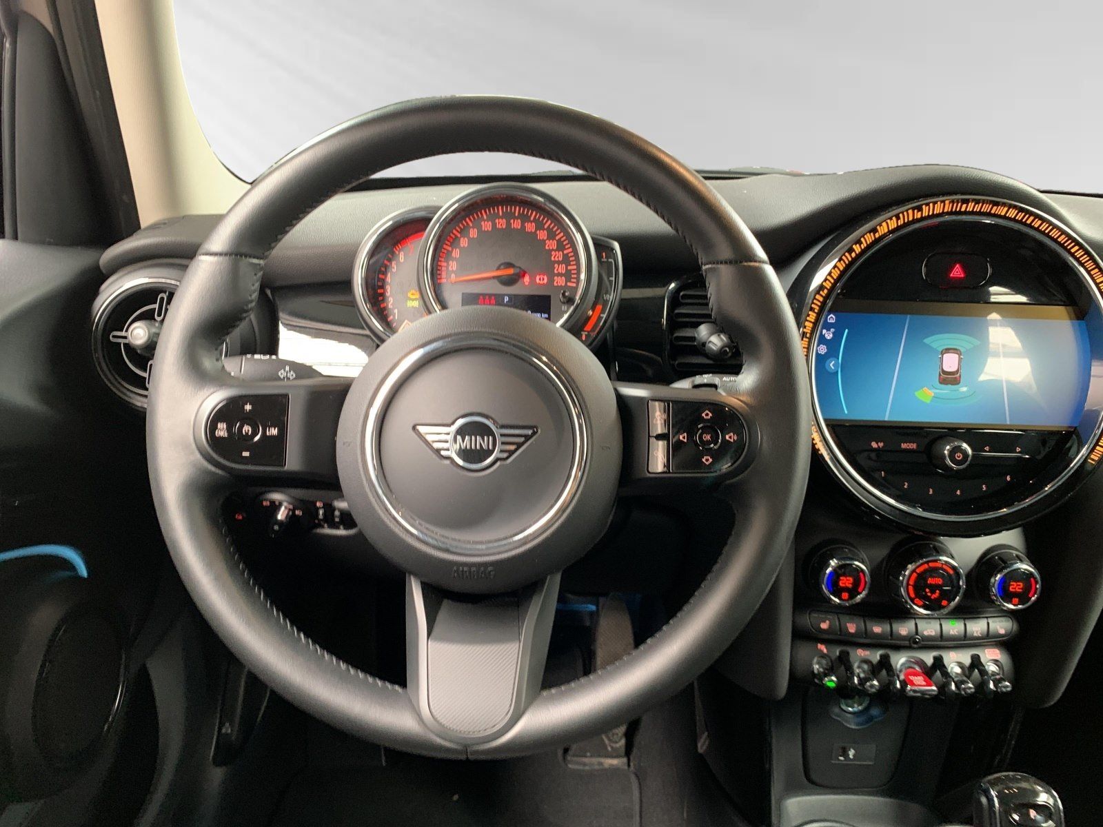 MINI Cooper 5-Türer Aut. - Samsaru's Car Outlet